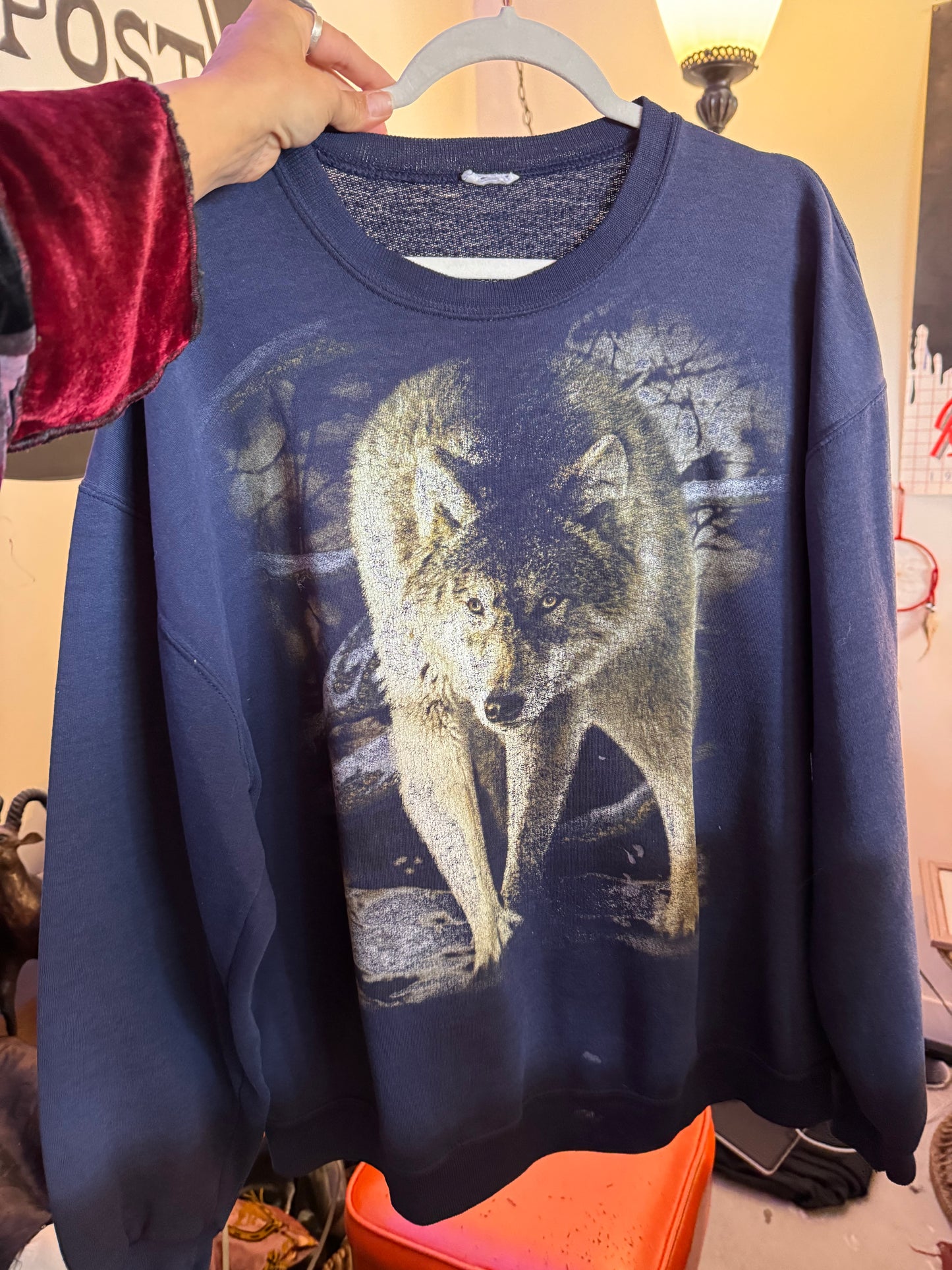 Vintage wolf sweatshirt Sz L