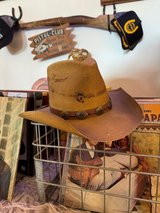 Straw hat + conchos