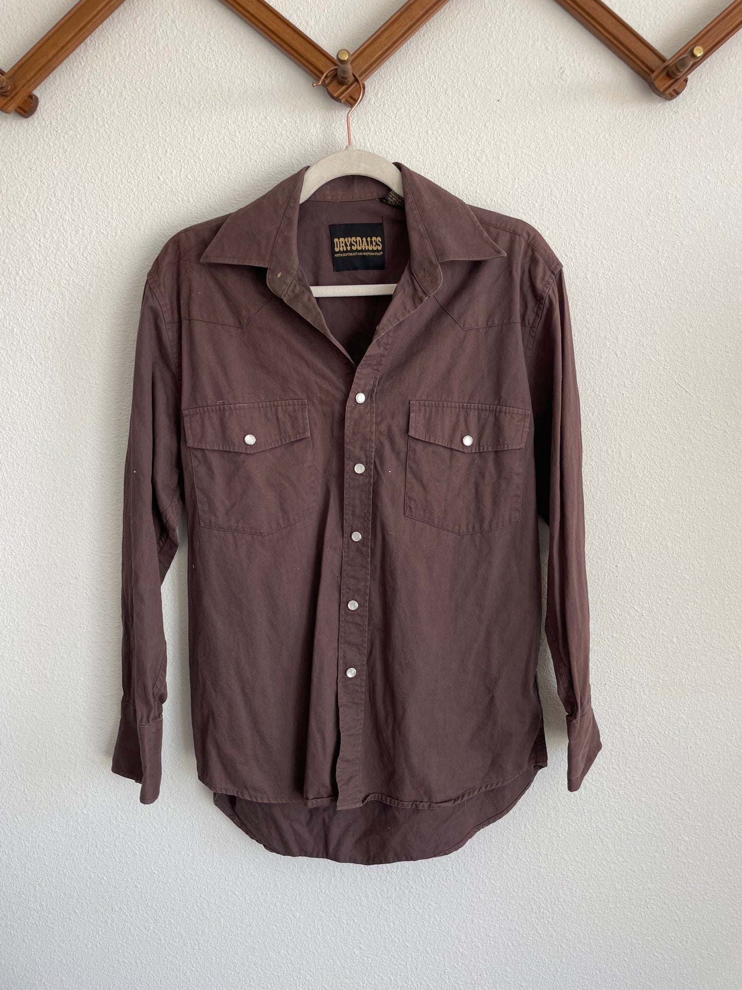 Brown western pearlsnap Sz M