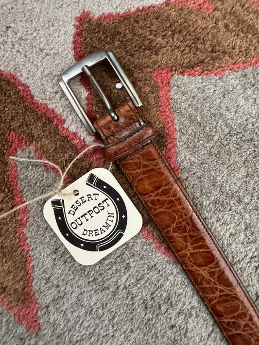 Vintage brown leather belt