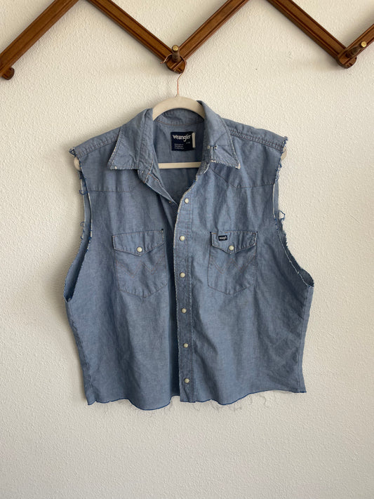 Vintage denim wrangler cutoff pearlsnap Sz L - XL