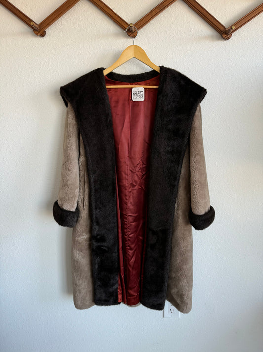 Vintage Faux Fur Coat Sz M / L