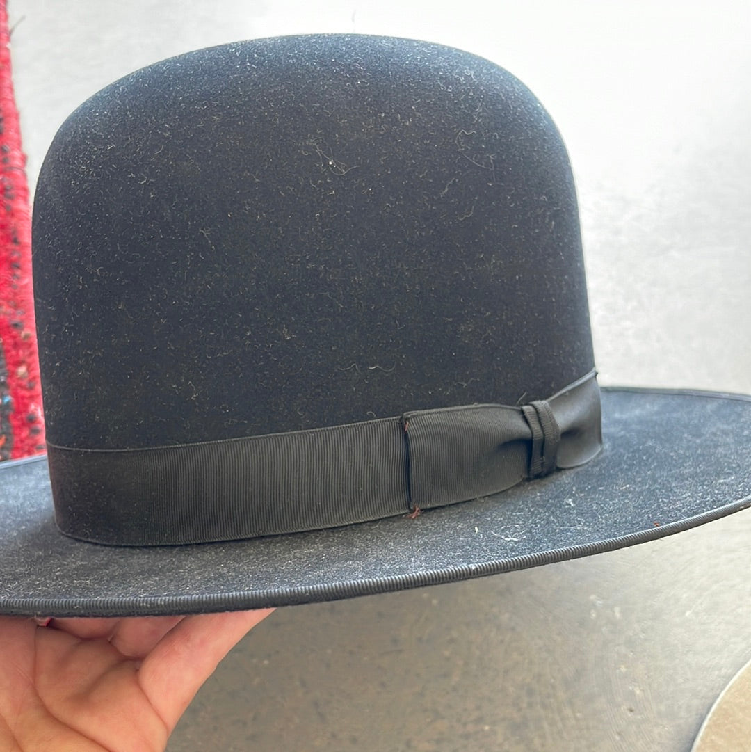 Vintage black bowl hat