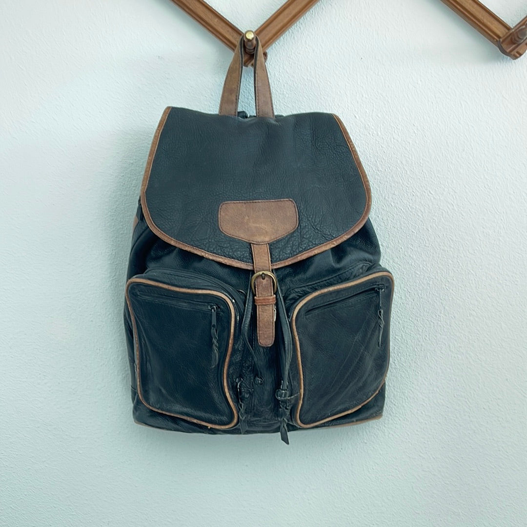 Vintage Wilson’s Leather backpack