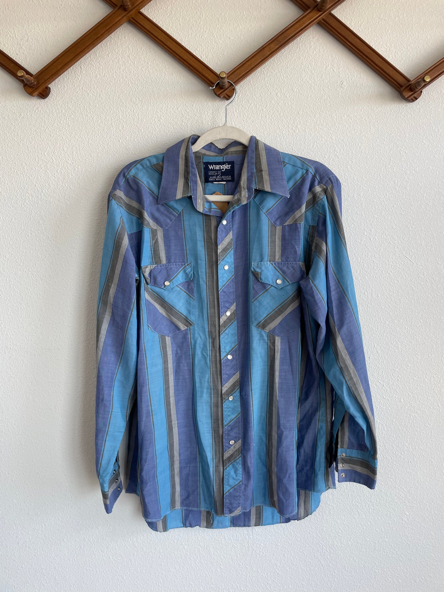 Vintage Blue Tone Wrangler Pearlsnap