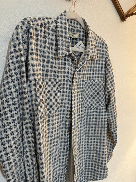 Vintage plaid flannel pearlsnap Sz L